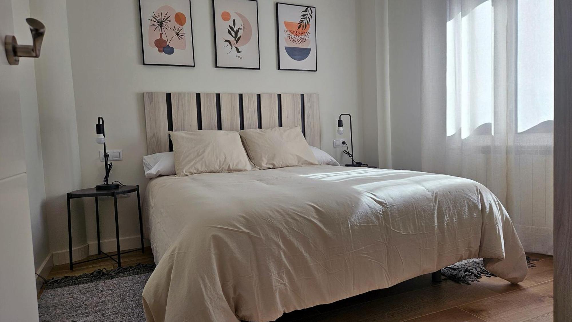 קאסאלריינה Apartamentos La Florida מראה חיצוני תמונה
